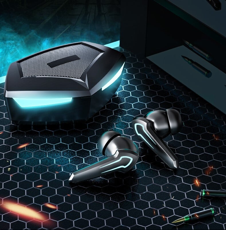 Casti Bluetooth Wireless Gaming iQuality® P30 Alien Black, Game/Music Mode, Codecs AAC, Activare Vocala, Lumini Ambientale.