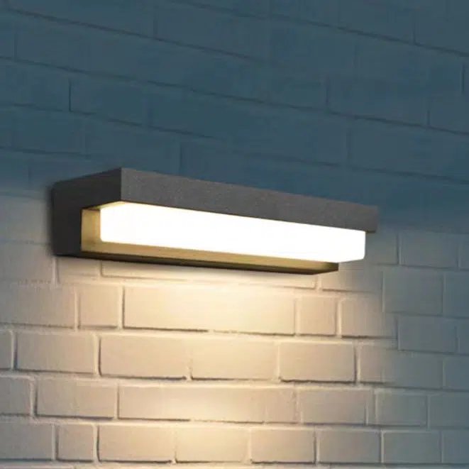 Lampa solară exterior LED - Design minimalist
Adaugă o notă modernă grădinii tale cu această lampă solară exterior LED, perfectă pentru iluminarea pe timp de noapte. Eficientă și rezistentă la intemperii.